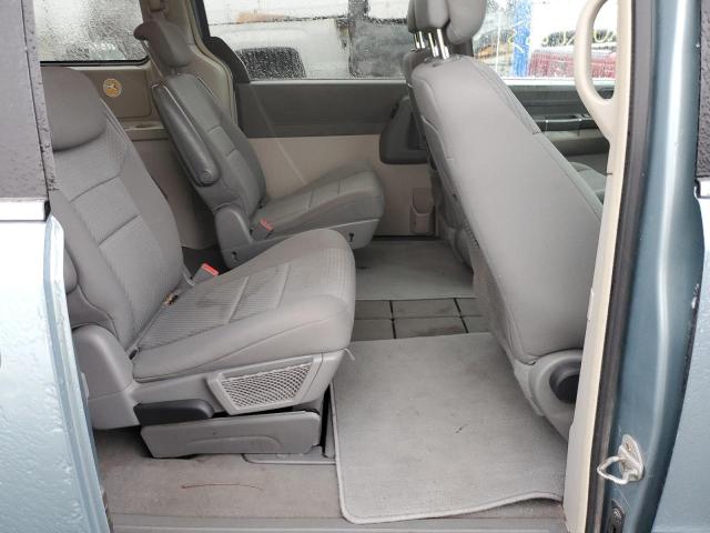 Photo 11 from auction – 2010 CHRYSLER TOWN & COU with VIN 2A4RR2D16AR357390