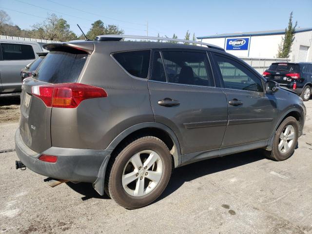 Photo 3 from auction – 2014 TOYOTA RAV4 XLE with VIN JTMWFREV2ED039013