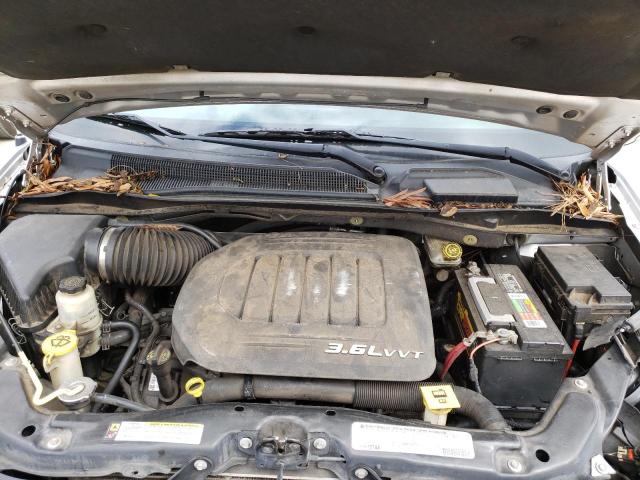 Photo 12 from auction – 2011 CHRYSLER TOWN & COU with VIN 2A4RR5DG8BR664762