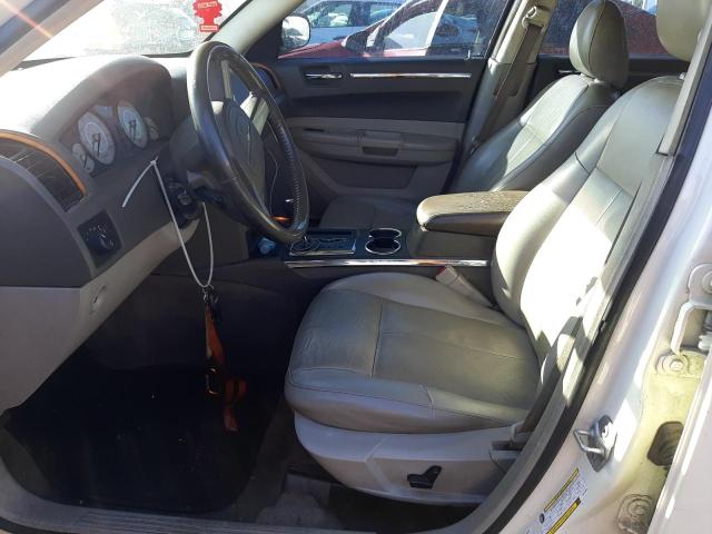 Photo 7 from auction – 2010 CHRYSLER 300 TOURIN with VIN 2C3CA5CV6AH212949