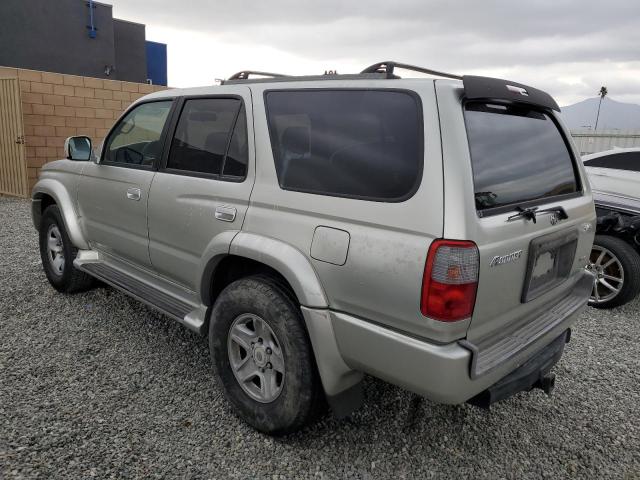 Photo 2 from auction – 2000 TOYOTA 4RUNNER SR with VIN JT3GN86R9Y0156557