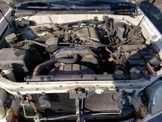 Photo 11 from auction – 2001 TOYOTA TUNDRA with VIN 5TBBN441X1S162701
