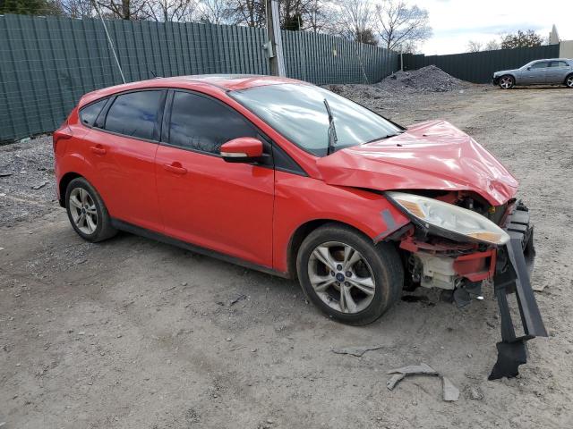 Zdjęcie 4 z aukcji – 2014 FORD FOCUS SE z VIN 1FADP3K26EL425425