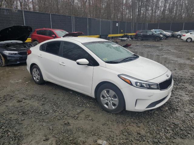 Photo 4 from auction – 2017 KIA FORTE LX with VIN 3KPFK4A75HE078235