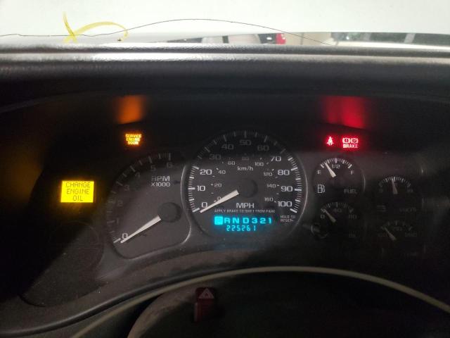 Photo 9 from auction – 2002 CHEVROLET SILVERADO with VIN 1GCEC14V42Z132976