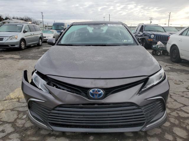 Photo 5 from auction – 2021 TOYOTA CAMRY LE with VIN 4T1C31AK2MU560719