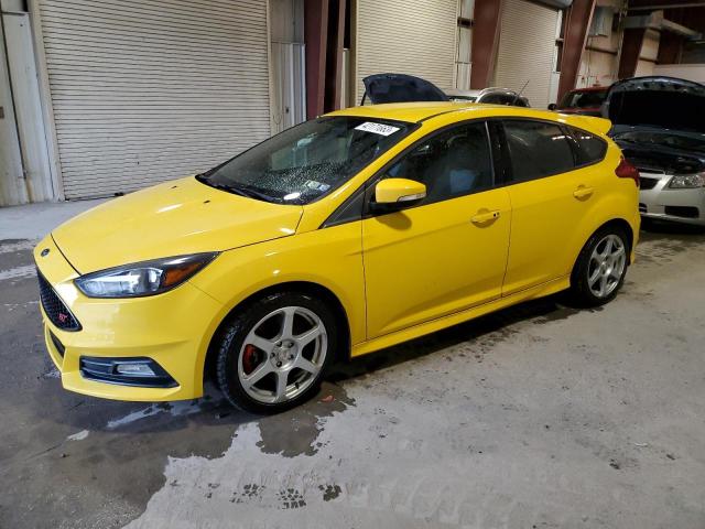 FORD FOCUS ST 2017 with VIN 1FADP3L90HL327863 - Photo from auction