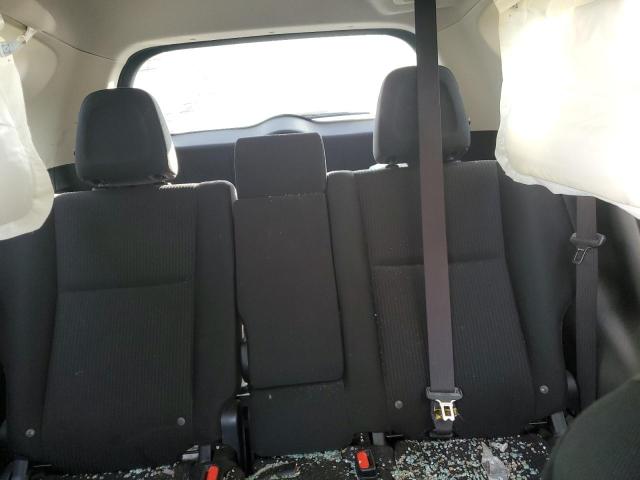 Photo 10 from auction – 2018 TOYOTA RAV4 LE with VIN JTMZFREV6JD129773
