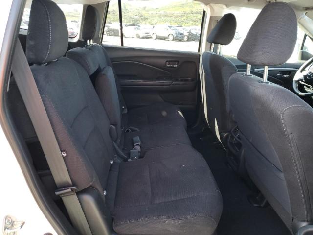 Photo 10 from auction – 2018 HONDA PILOT LX with VIN 5FNYF5H11JB033460