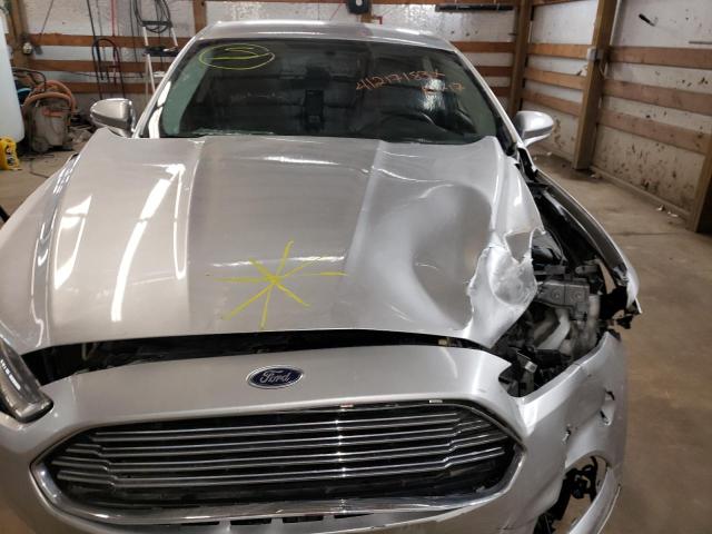 Photo 5 from auction – 2016 FORD FUSION SE with VIN 3FA6P0HD3GR232251