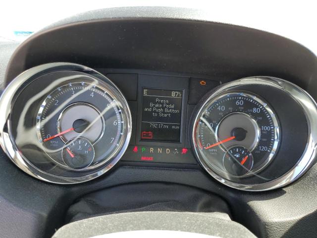 Photo 9 from auction – 2014 CHRYSLER TOWN & COU with VIN 2C4RC1CG0ER377132