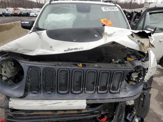 Photo 12 from auction – 2016 JEEP RENEGADE T with VIN ZACCJBCT1GPD88985