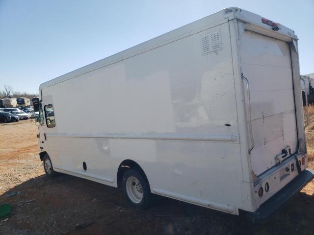 Photo 2 from auction – 2000 FREIGHTLINER CHASSIS M with VIN 4UZA4FAD0YCG92864