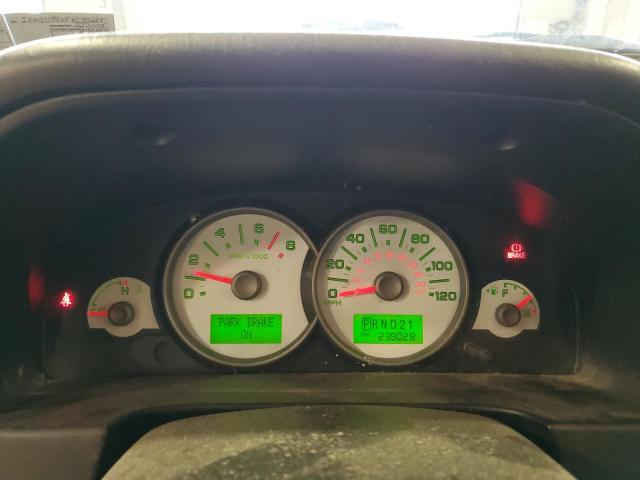 Photo 9 from auction – 2005 FORD ESCAPE LIM with VIN 1FMYU941X5KC90625