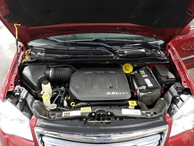Photo 12 from auction – 2014 CHRYSLER TOWN & COU with VIN 2C4RC1BG2ER292584