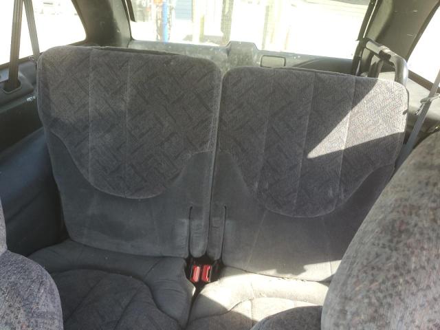 Photo 10 from auction – 2000 GMC JIMMY with VIN 1GKCS18W6YK293106