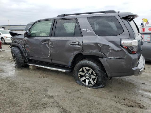 Photo 2 from auction – 2019 TOYOTA 4 RUNNER with VIN JTEBU5JR3K5698810