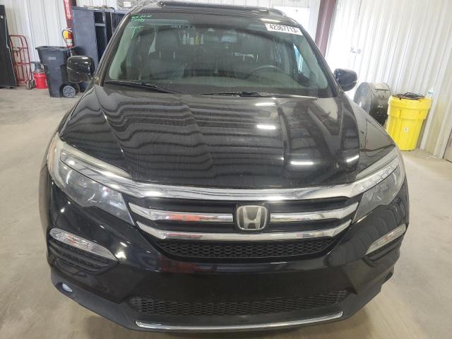 Photo 5 from auction – 2017 HONDA PILOT TOUR with VIN 5FNYF6H96HB066279