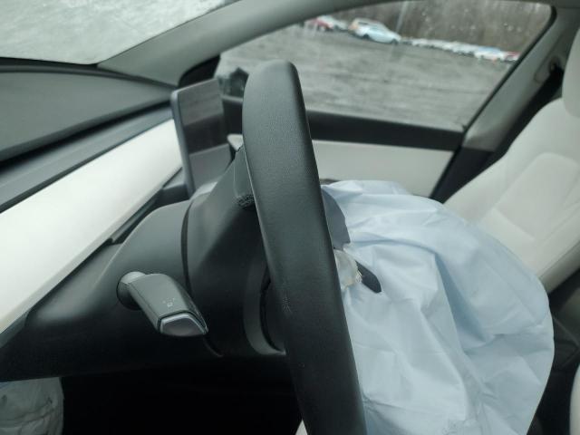 Photo 9 from auction – 2020 TESLA MODEL Y with VIN 5YJYGDEE1LF014828