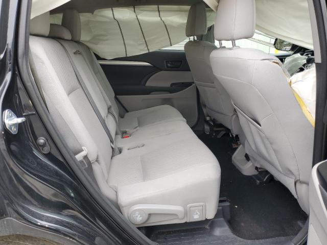 Photo 11 from auction – 2016 TOYOTA HIGHLANDER with VIN 5TDBKRFH5GS269851