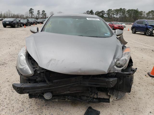 Photo 5 from auction – 2011 HYUNDAI ELANTRA GL with VIN KMHDH4AE5BU146266