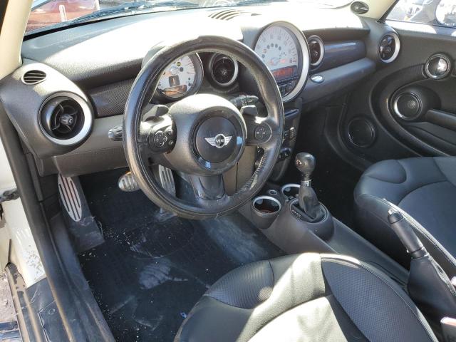 Photo 8 from auction – 2011 MINI COOPER S with VIN WMWSV3C50BTY15400