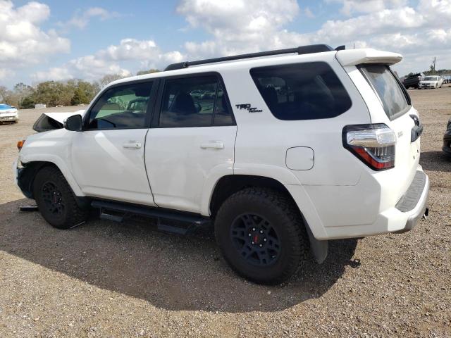 Photo 2 from auction – 2022 TOYOTA 4RUNNER SR with VIN JTERU5JR8N6035066