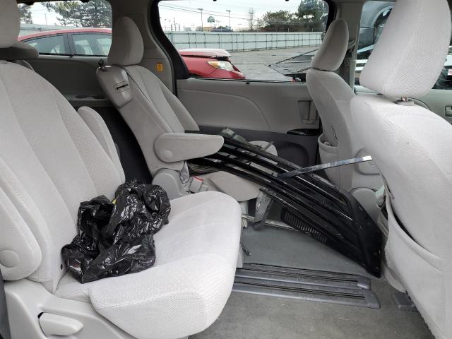 Photo 11 from auction – 2013 TOYOTA SIENNA LE with VIN 5TDKK3DC6DS379100
