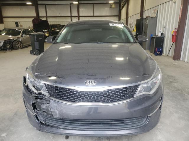 Photo 5 from auction – 2017 KIA OPTIMA LX with VIN 5XXGT4L33HG171385