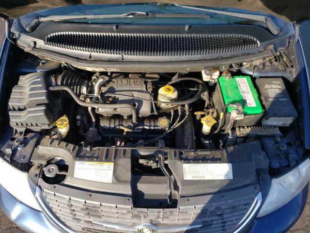 Photo 12 from auction – 2002 CHRYSLER TOWN & COU with VIN 2C4GP44372R526432