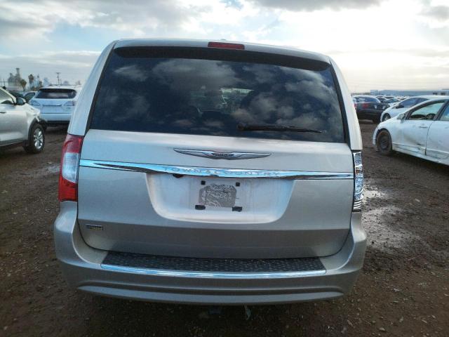 Photo 6 from auction – 2014 CHRYSLER TOWN & COU with VIN 2C4RC1BG1ER247572