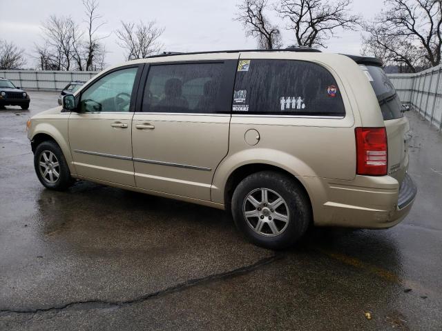 Photo 2 from auction – 2010 CHRYSLER TOWN & COU with VIN 2A4RR5D1XAR495225