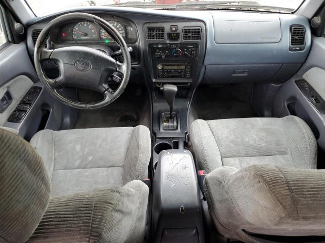 Photo 8 from auction – 2000 TOYOTA 4RUNNER SR with VIN JT3GN86R9Y0156557
