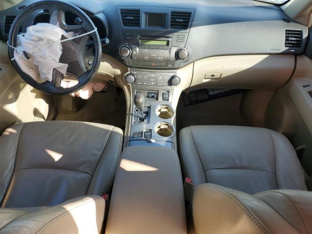 Photo 8 from auction – 2010 TOYOTA HIGHLANDER with VIN 5TDKK3EH2AS021269