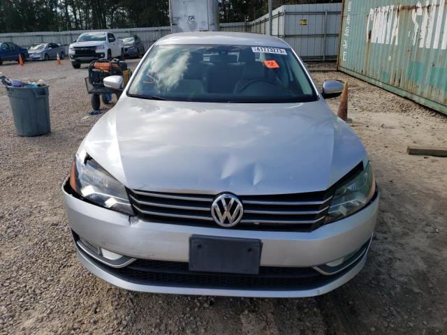 Photo 5 from auction – 2015 VOLKSWAGEN PASSAT S with VIN 1VWAT7A36FC119334