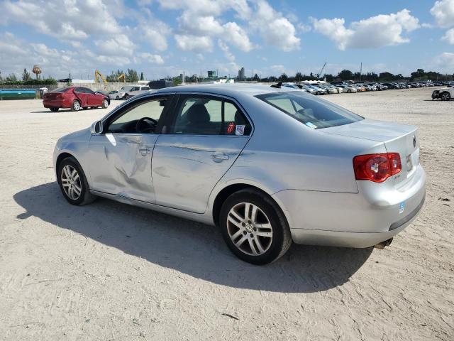 Photo 2 from auction – 2007 VOLKSWAGEN JETTA 2.5 with VIN 3VWRF71KX7M000381