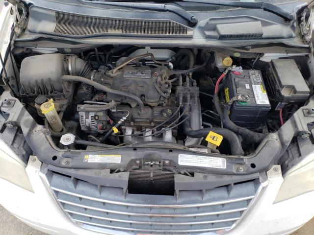 Photo 12 from auction – 2010 CHRYSLER TOWN & COU with VIN 2A4RR5D18AR212773