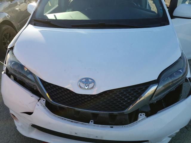 Photo 12 from auction – 2017 TOYOTA SIENNA SE with VIN 5TDXZ3DC2HS880069