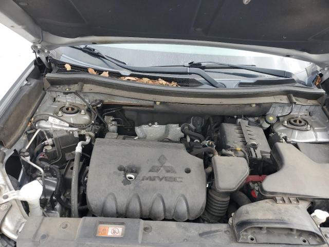 Photo 12 from auction – 2018 MITSUBISHI OUTLANDER with VIN JA4AD3A37JJ003180