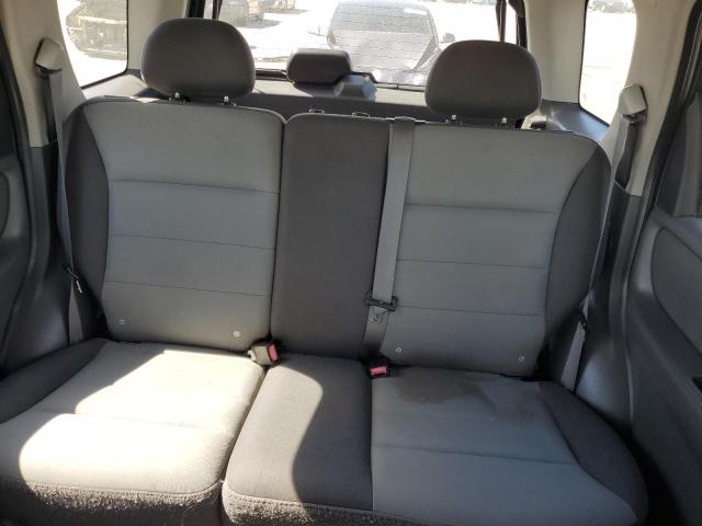 Photo 10 from auction – 2005 FORD ESCAPE XLS with VIN 1FMYU02Z25KA74739