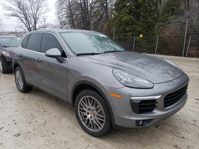 Photo 4 from auction – 2016 PORSCHE CAYENNE S with VIN WP1AB2A24GLA94000