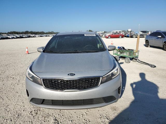 Photo 5 from auction – 2018 KIA FORTE LX with VIN 3KPFK4A76JE221120