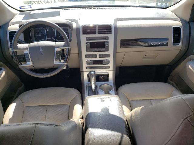Photo 8 from auction – 2008 LINCOLN MKX with VIN 2LMDU88C58BJ38579