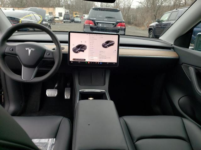 Photo 8 from auction – 2022 TESLA MODEL Y with VIN 7SAYGDEE0NF392645
