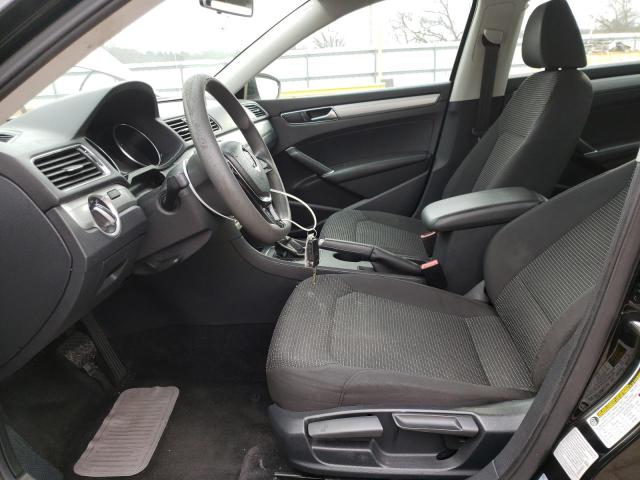 Photo 7 from auction – 2016 VOLKSWAGEN PASSAT S with VIN 1VWAT7A32GC016140