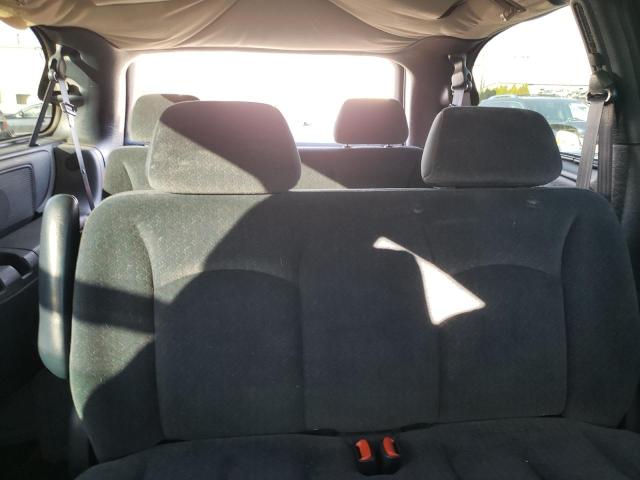 Photo 10 from auction – 2002 CHRYSLER TOWN & COU with VIN 2C4GP44372R526432