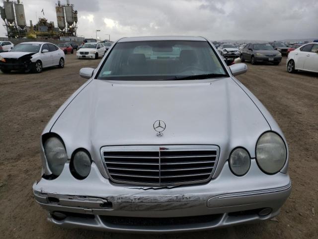 Photo 5 from auction – 2001 MERCEDES-BENZ E 430 with VIN WDBJF70JX1B239290