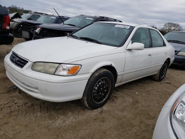 TOYOTA CAMRY CE 2001 with VIN 4T1BG22K01U785690 - Photo from auction