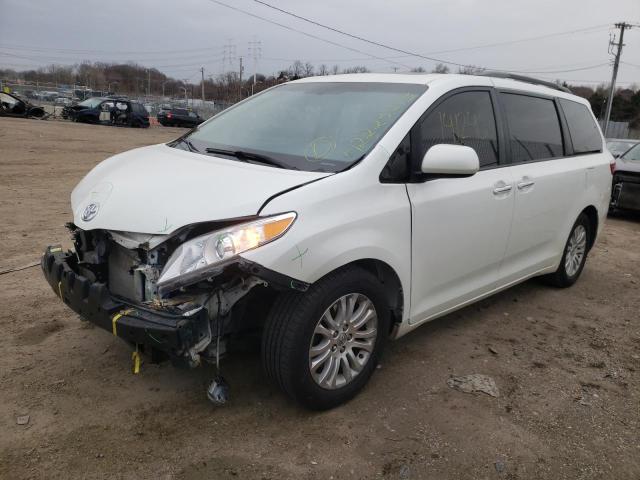 TOYOTA SIENNA XLE 2015 with VIN 5TDYK3DC2FS594521 - Photo from auction