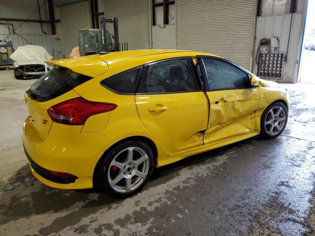 Photo 3 from auction – 2017 FORD FOCUS ST with VIN 1FADP3L90HL327863